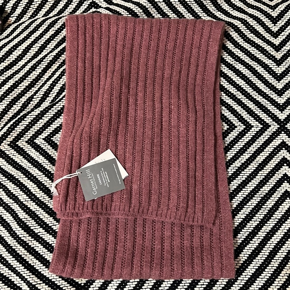 Garnet Hill women cashmere scarf new